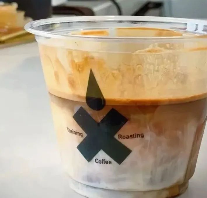Minimalist symbol logos are all the rage—how can coffee brands stand out with black-and-white punctuation?