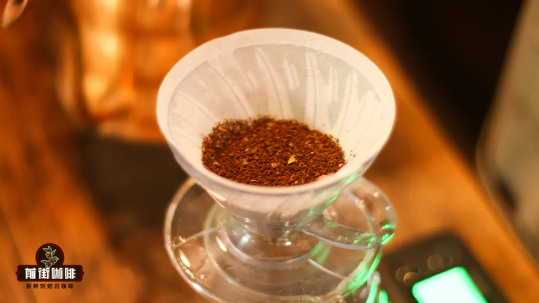 Where does coffee's syrupy aroma come from? An analysis of flavor differences between natural and anaerobic processing