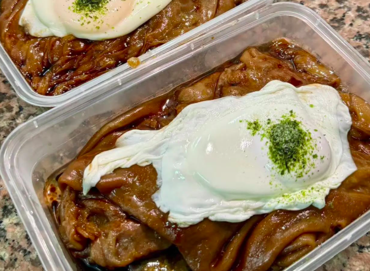 Dongguan's Coffee Cheung Fun Goes Viral: Exploring the Creative Fusion and Maillard Flavor