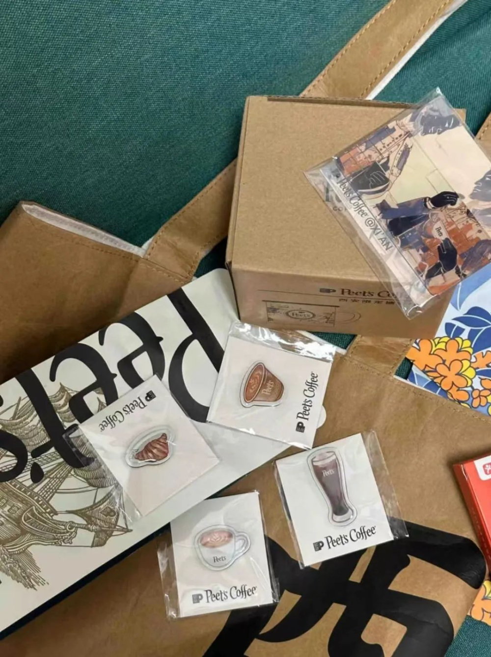 Pike Place Coffee's First Store in Xi'an Debuts!Limited-Edition Merch Goes on Flash Sale + Breakdown of the Three-Store Expansion Plan