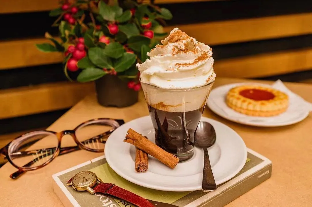 Analysis of the Three Golden Rules of Cappuccino Making: The 1:1:1 Ratio, Filling to 11/12 Full, and the Origin of the Golden Crust
