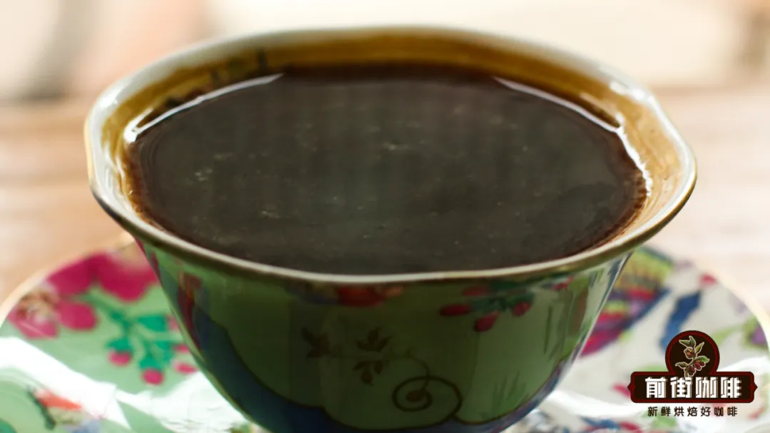 Where does the crema in espresso come from? Why doesn’t pour over have an oily layer? Exploring the causes of coffee oils and equipment choices