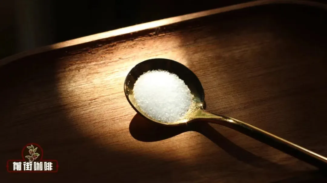 The Science Behind Adding Salt to Coffee for Enhanced Sweetness | Practical Tips to Improve Flavor and Latte Layers