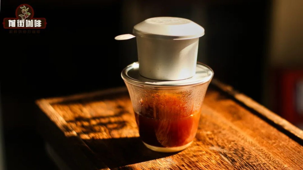 Essential Guide to Vietnamese Coffee: Characteristics of Robusta Beans and How to Make Drip Coffee with Sweetened Condensed Milk