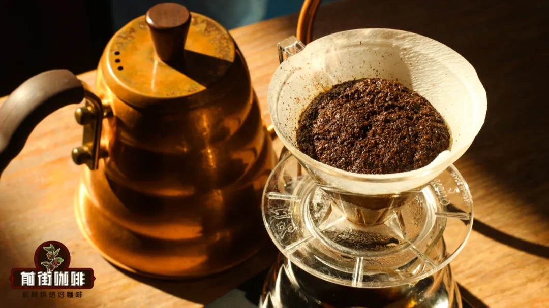 Analysis of the Three-Stage Pour Over Technique: The Key Steps to Replicating Café Flavor at Home