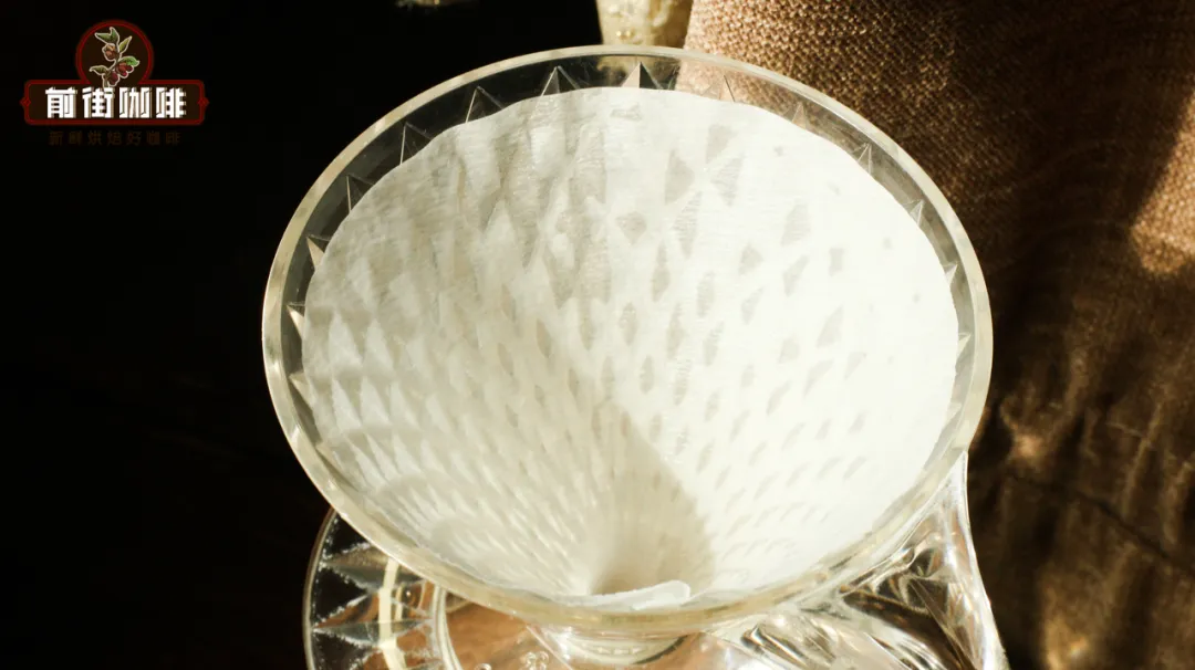 How to Choose a Pour Over Coffee Dripper? A Comprehensive Analysis of Flow Rate and Flavor Differences Between the Diamond Dripper and V60
