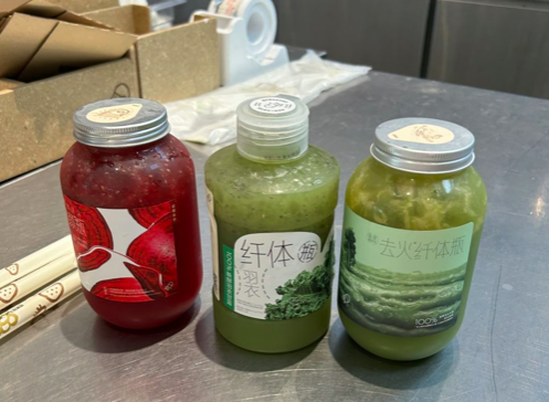 Heytea frequently launches new super plant-based teas, posing big challenges for back-of-house staff in handling beetroot