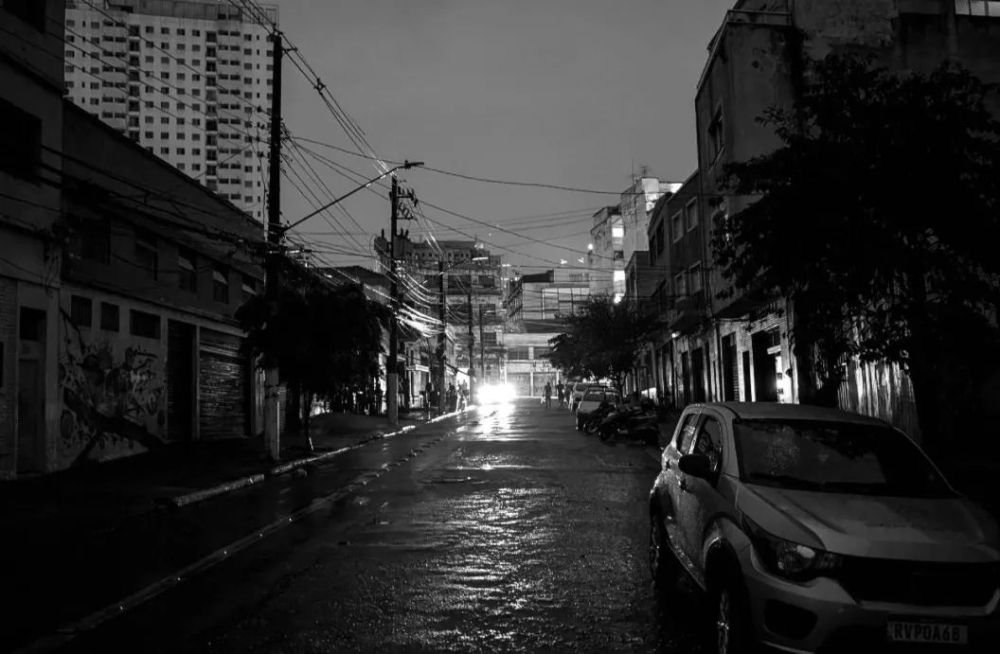 Heavy storms in São Paulo, Brazil, devastate coffee-growing regions; power outages impact global supply