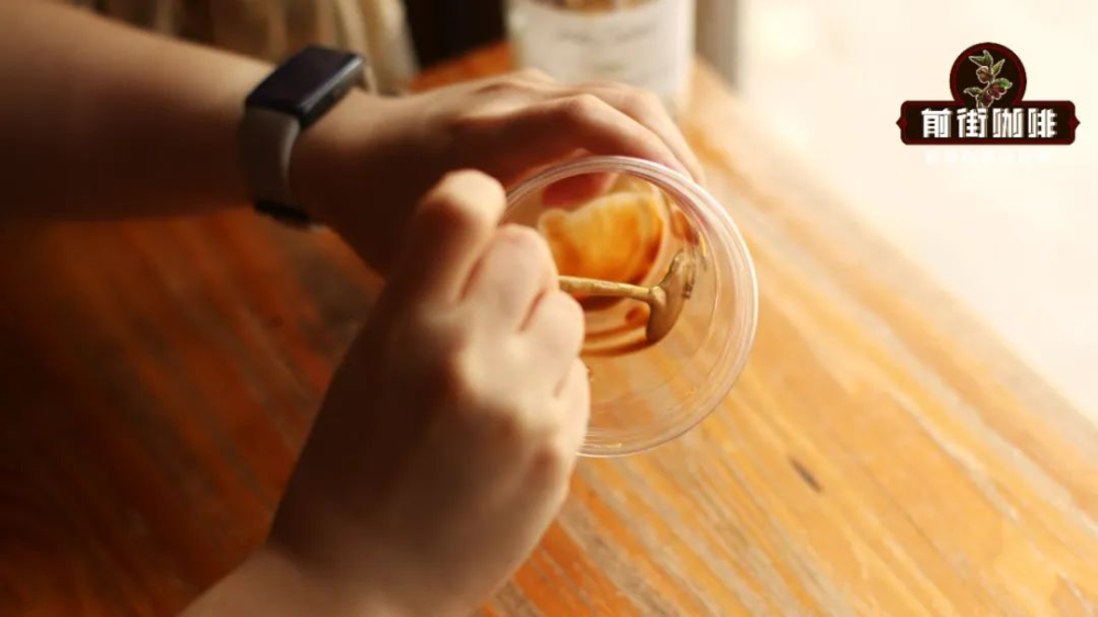 How to Make a Peanut Butter Latte? Brewing Tips and Flavor Analysis for Hot and Iced Lattes