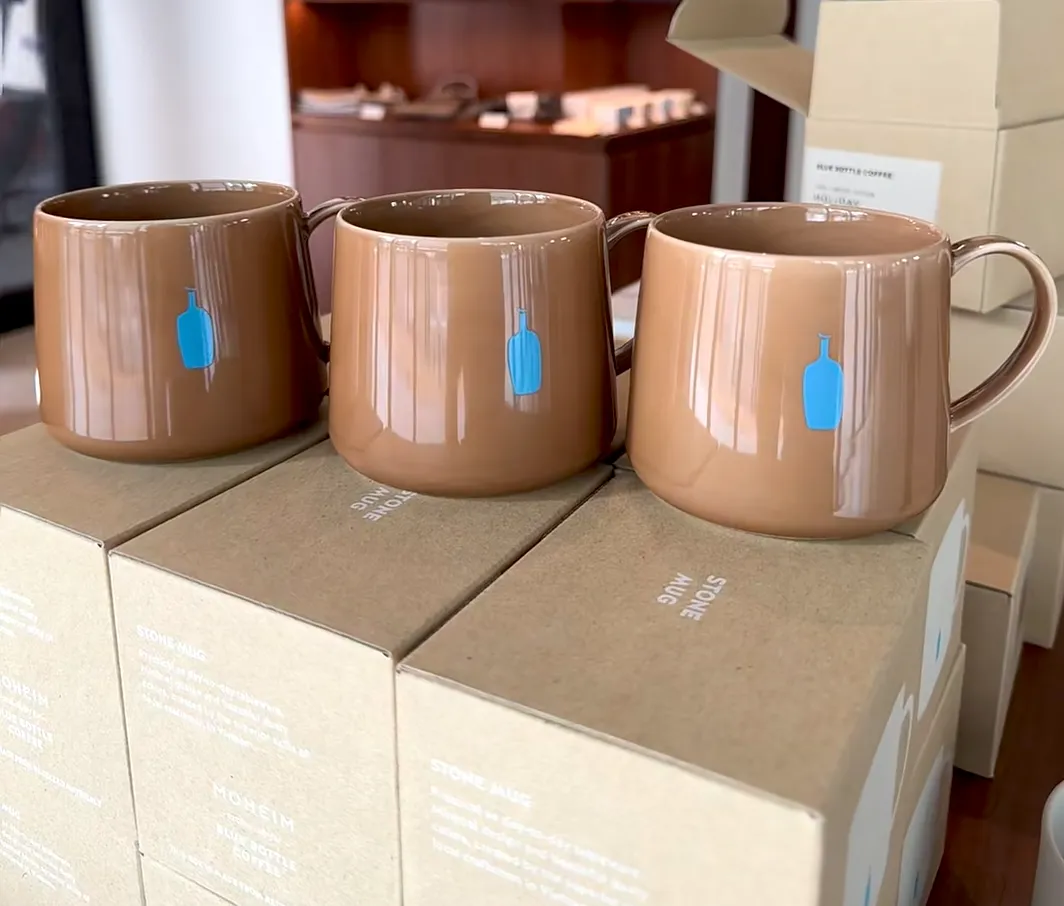 Analysis of Color Difference Issues with Blue Bottle Coffee's 2024 Holiday Limited-Edition Mug and Purchase Notes