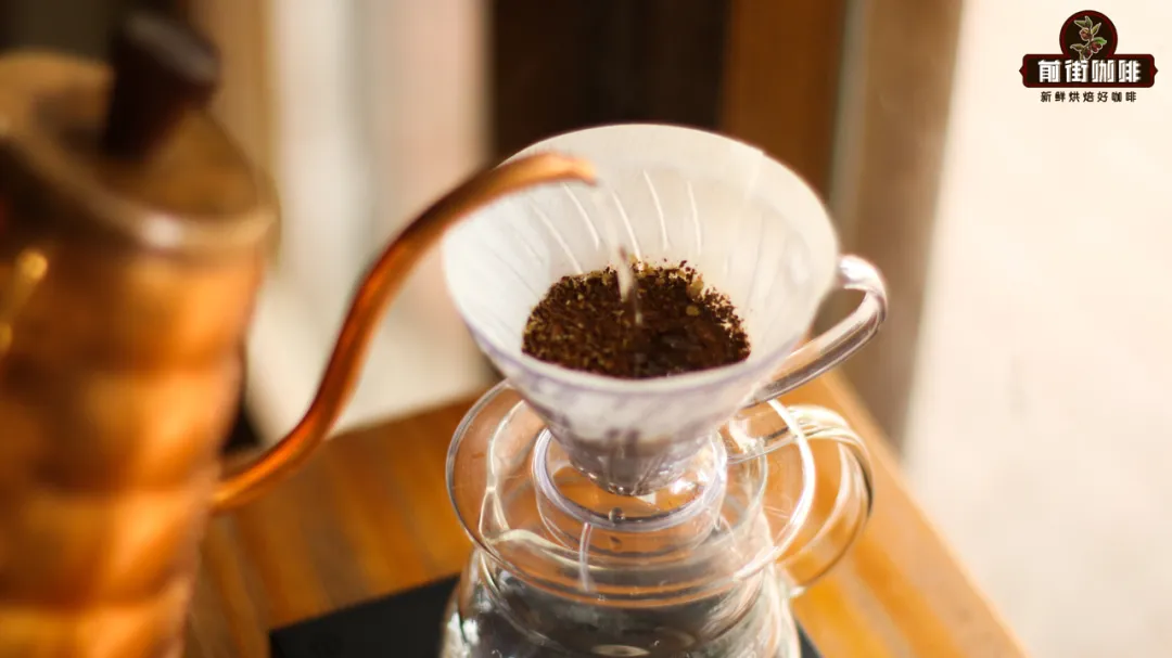 The Ultimate Guide to Pour Over Coffee Brew Ratios: Mastering Strength, Extraction Yield, and Flavor Balance