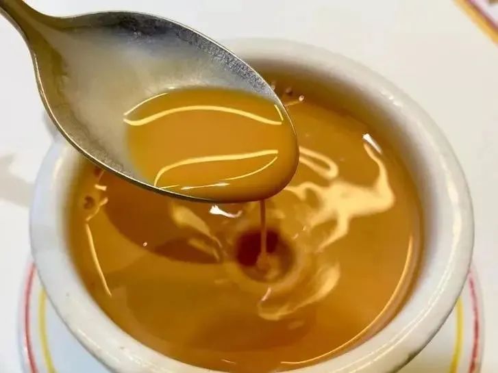 The Origins of Hong Kong-Style Yin Yang and a Revealing Look at Its Caffeine Content: Why One Cup Can Keep You Up All Night