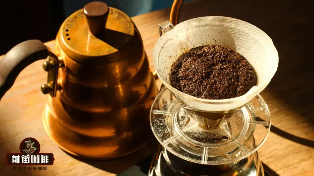 Volcanic Pour-Over Technique for Dark Roast Coffee: Sweetness Enhancement Tips and Detailed 1:12 Parameters