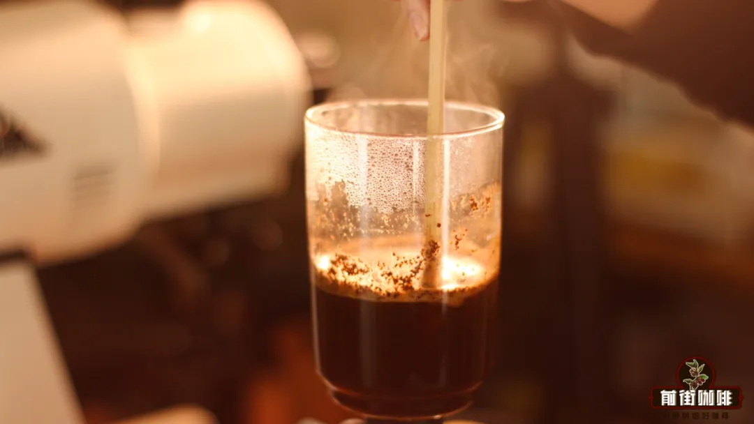 The Complete Guide to Siphon Coffee Brewing: Principles, Steps, and Common Mistakes