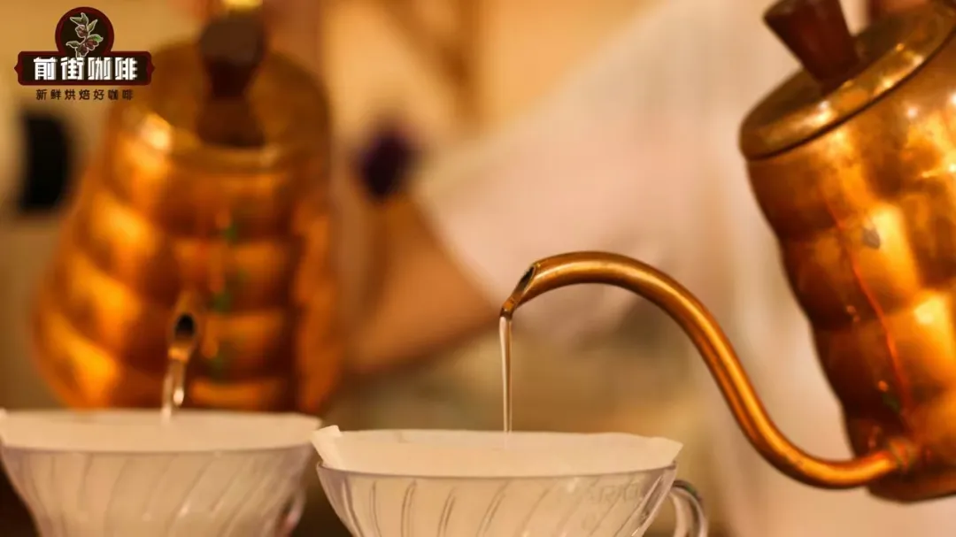 The Complete Guide to Essential Pour Over Coffee Tools & Hand Grinders for Beginners