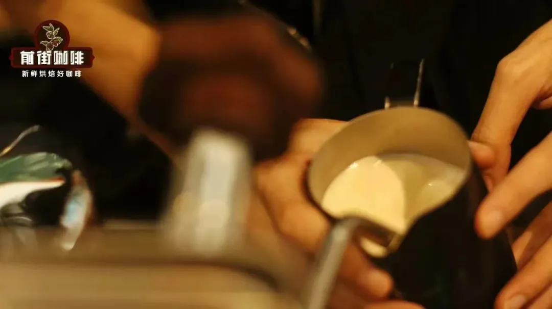 The Ultimate Guide to Coffee-Milk Blends: Techniques for Blending Steamed Milk and Plant-Based Milks & DIY Instructions