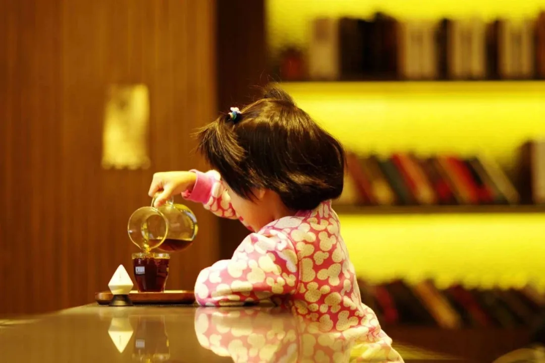 Hands-on Review of the Pour Over Coffee Filter Cup Wonder: Lily Drip – Extraction Optimization Techniques for Yirgacheffe