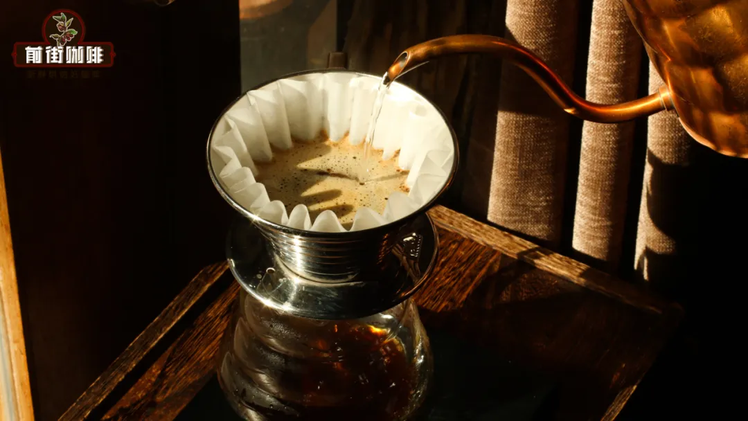 Pour Over Coffee: 4 Practical Skills to Train for Stable Water Flow from Beginner to Master