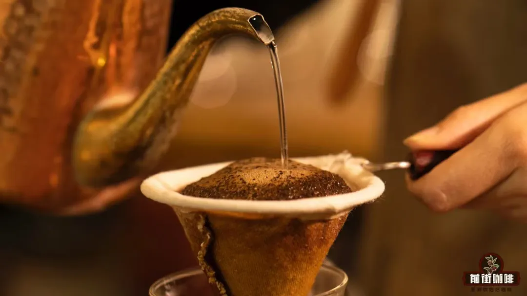 Analysis of the Characteristics of French Press Pour Over Coffee | Cleaning & Maintenance + Recommended Bean Varieties