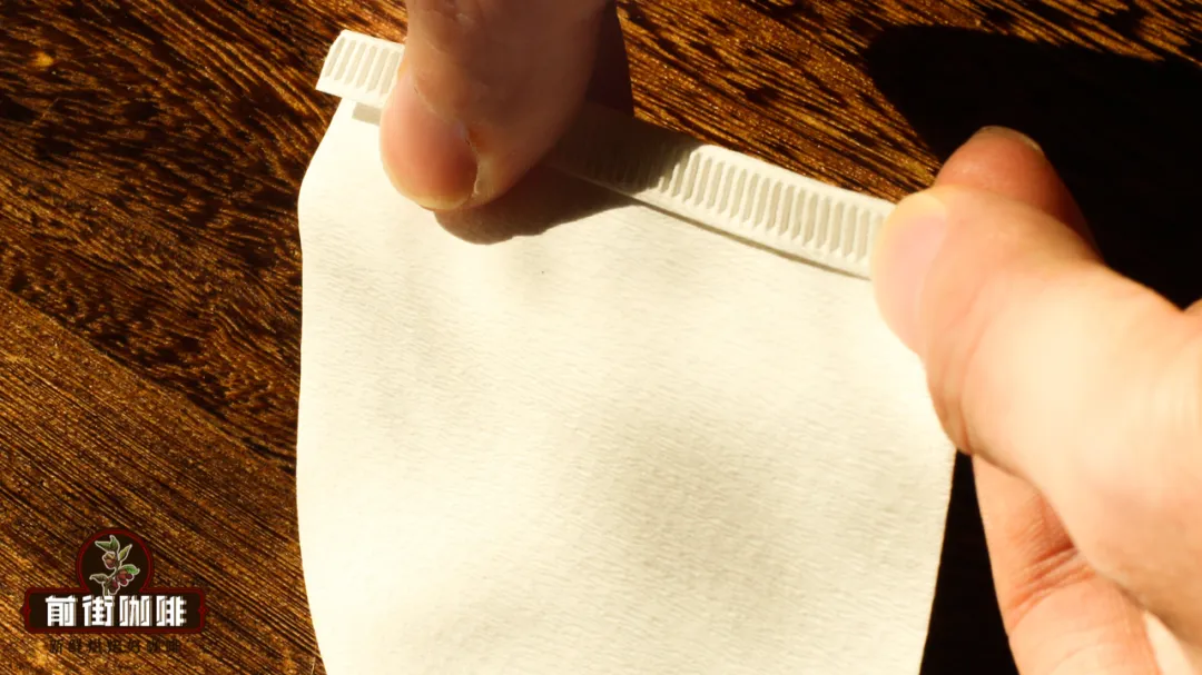 Complete Guide to Pour Over Coffee Filter Paper Folding: V60 Cone Filter Cup Adaptation Tips and Paper Selection Guide
