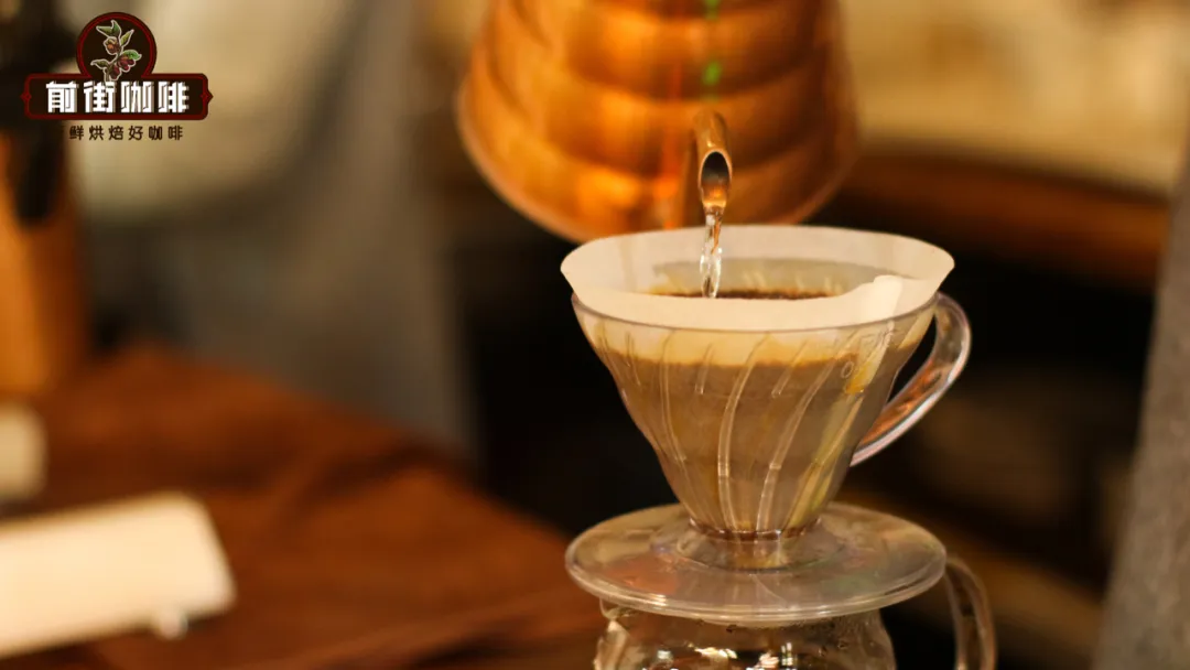 Pour Over Coffee: 4 Practical Skills to Train for Stable Water Flow from Beginner to Master