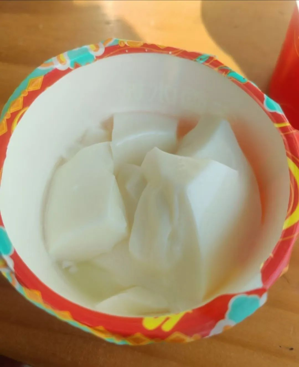 The Truth Behind Milk Pudding Recipe Adjustments at Mixue: An Analysis of Cost, Flavor, and Health Trade-offs
