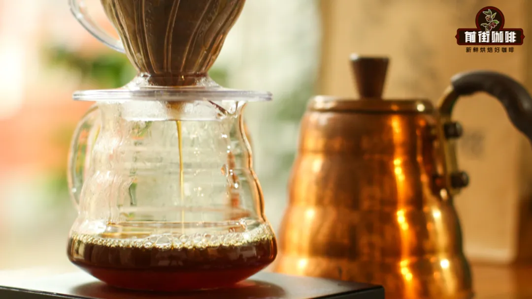 In-depth Analysis of Pour Over Dripper Materials and Designs: How to Choose Between V60 and Kono? The Key to Improving Extraction Efficiency