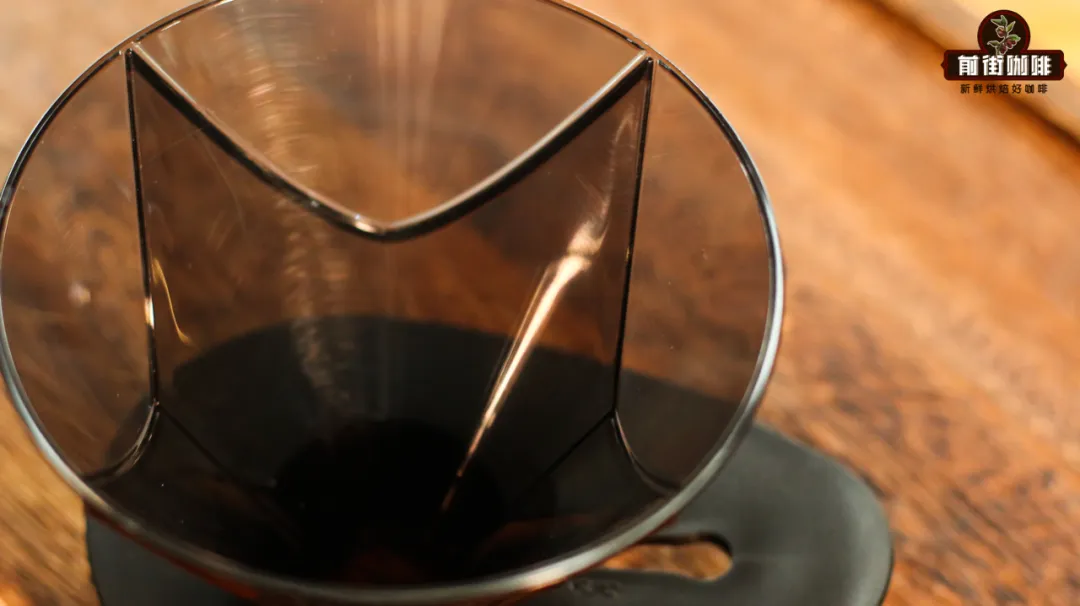 Why does the Hario Infinity Dripper resemble a Clever Dripper? A beginner's guide to choosing pour over drippers