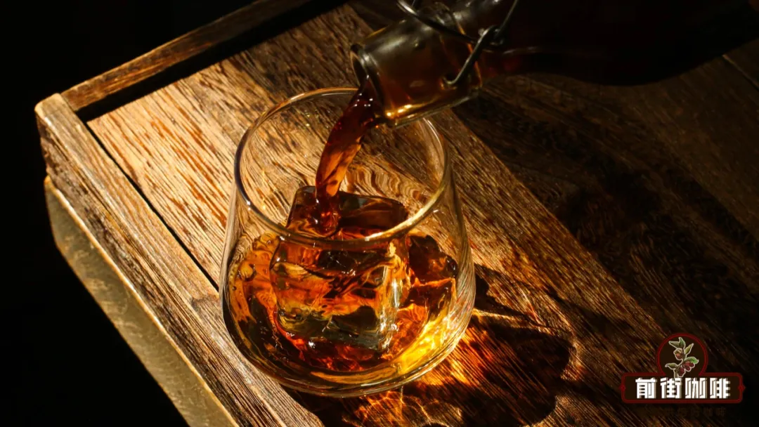 Complete Guide to Making Homemade Cold Brew Coffee: Extract Rich Flavors Without a Cold Drip Maker