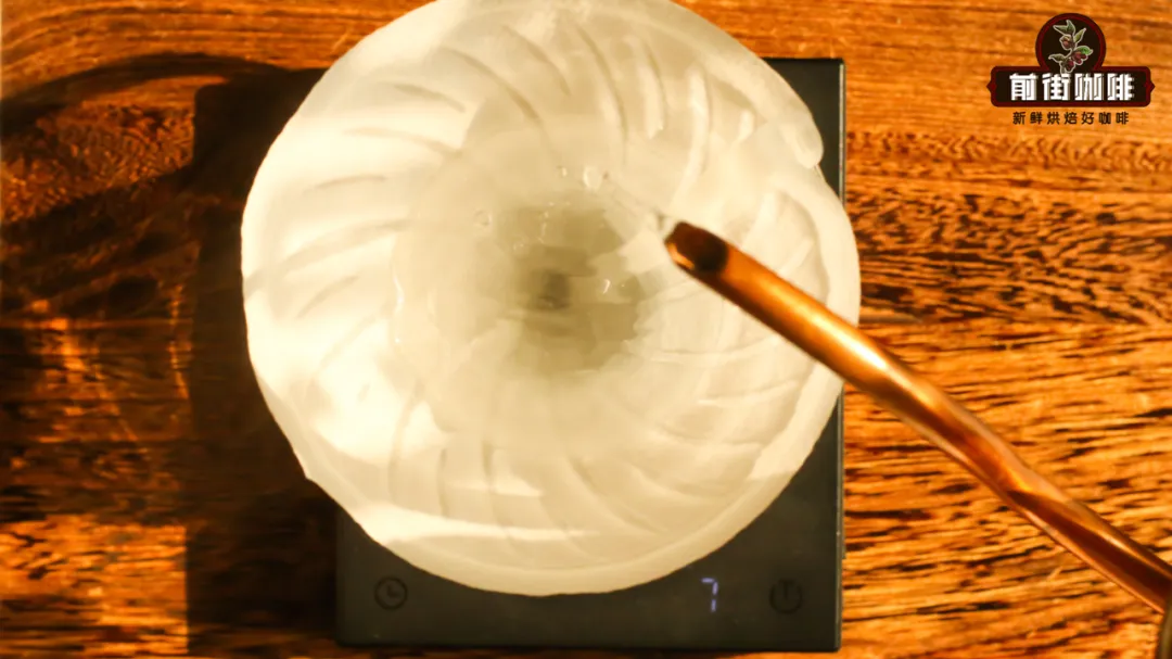 Comparison of Differences Between Hario Switch and Mr. Clever Smart Dripper|Techniques to Enhance Coffee Sweetness with the Bloom-First Brewing Method