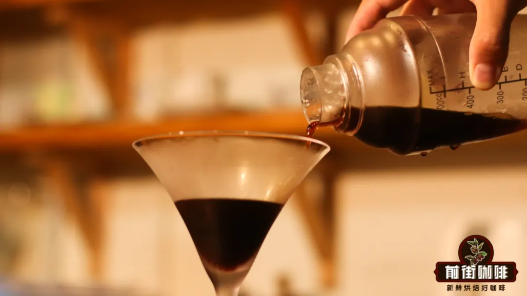Full Guide to Making Amber Queen Coffee: Brewing and Techniques for Tokyo’s Traditional Layered Coffee