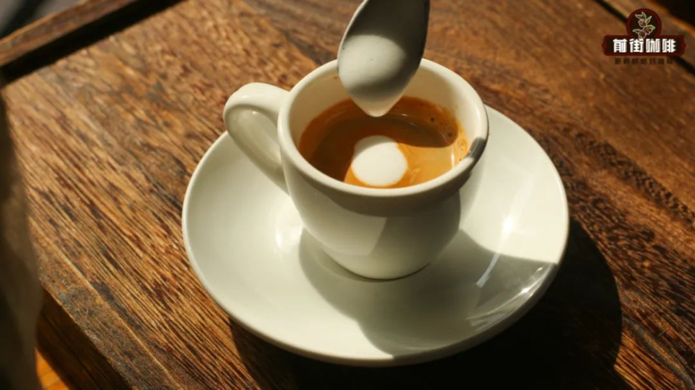 Homemade Iced Caramel Macchiato Guide | Complete in 8 Steps from Bean Selection to Latte Art