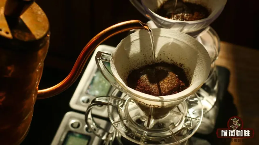 How can the pour over coffee bloom puff up? A complete guide from roast level to parameters