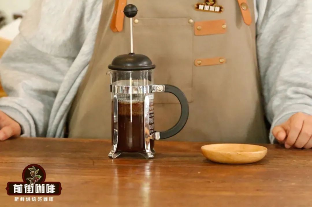 Complete Guide to Brewing with a French Press: From Bean Selection and Grinding to Brewing Parameters and Maintenance Tips