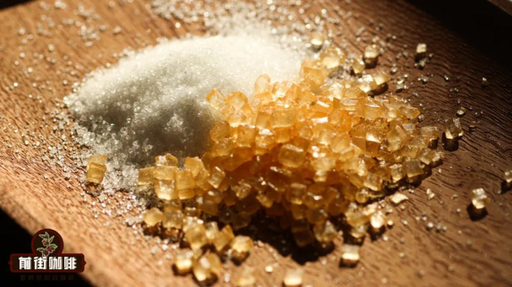 How to choose sugar for coffee? Flavor differences when pairing white sugar, brown sugar, and caramel with pour over and espresso