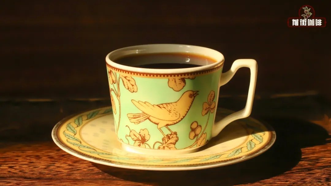 What's the difference between black coffee and Americano? A complete guide to black coffee types including espresso and pour over