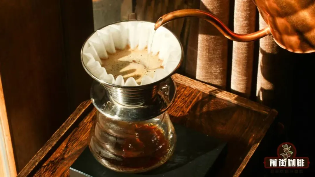 Two-Stage Pour Over Coffee Tutorial: 94°C Water Temperature and Patrik Rolf’s World Runner-Up Technique