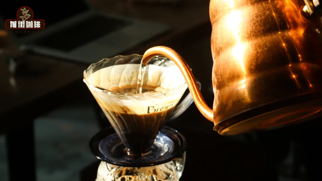 Pour Over Coffee Blooming Time and Pouring Techniques: A Complete Guide to Enhancing Flavor Extraction
