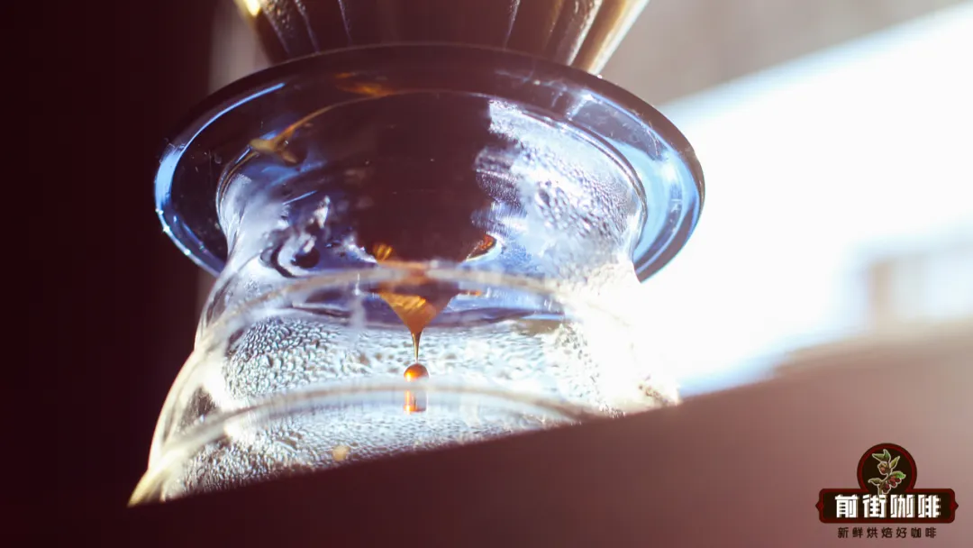 Do You Need to Wet Pour Over Coffee Filters? Learn Selection Tips and Proper Usage in One Go