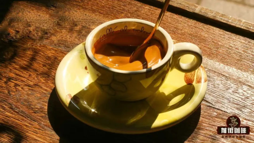 Espresso Crema Analysis: How Crema Thickness Reveals Freshness and Extraction Timing
