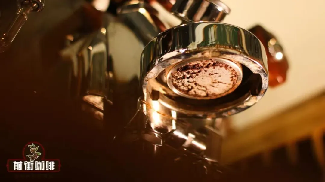 Common Issues with Espresso Machines: A Complete Guide to Solving and Cleaning Problems Like Aging Seals, Weak Steam, and Poor Milk Foam