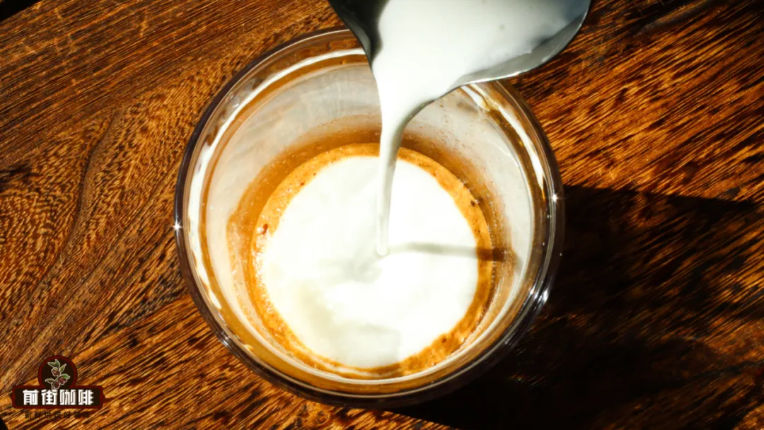 Complete DIY Guide to Apple Cinnamon Latte: An Introductory Guide from Bean Selection to Flavor Blending