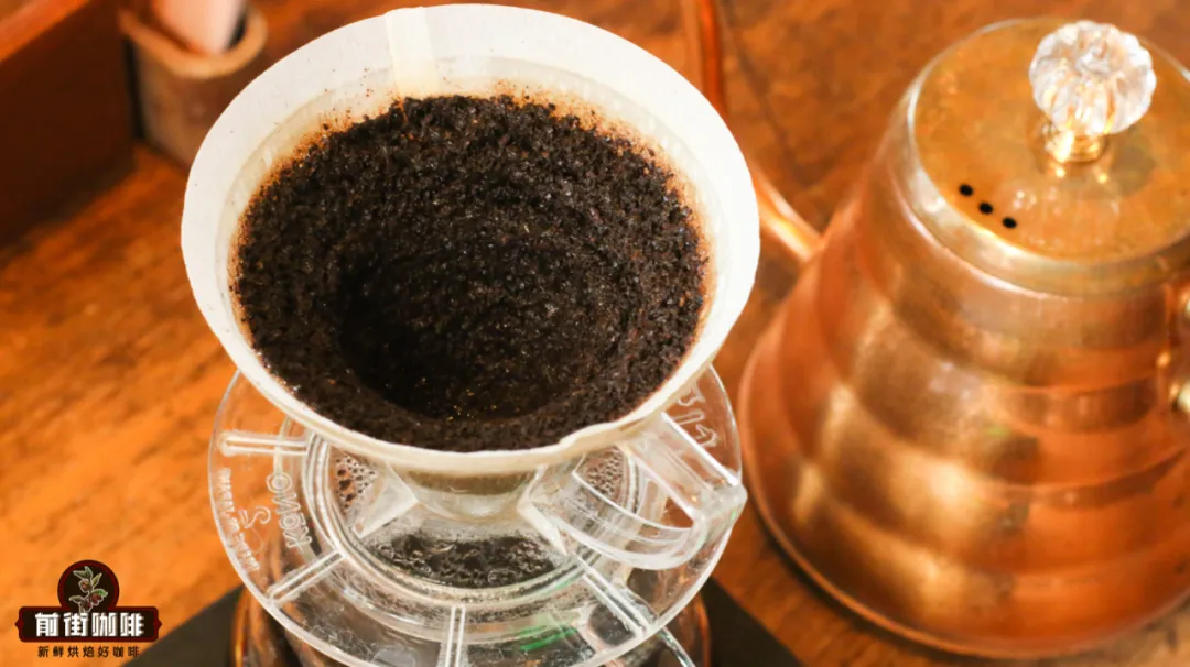 Analysis of Channeling in Pour Over Coffee Beds: The Relationship Between Density, Pouring Technique, and Evenness
