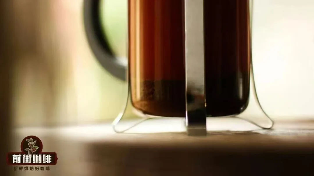 Is your cold brew too bitter or astringent? Adjust the coffee-to-water ratio and steeping time to master the optimal extraction parameters