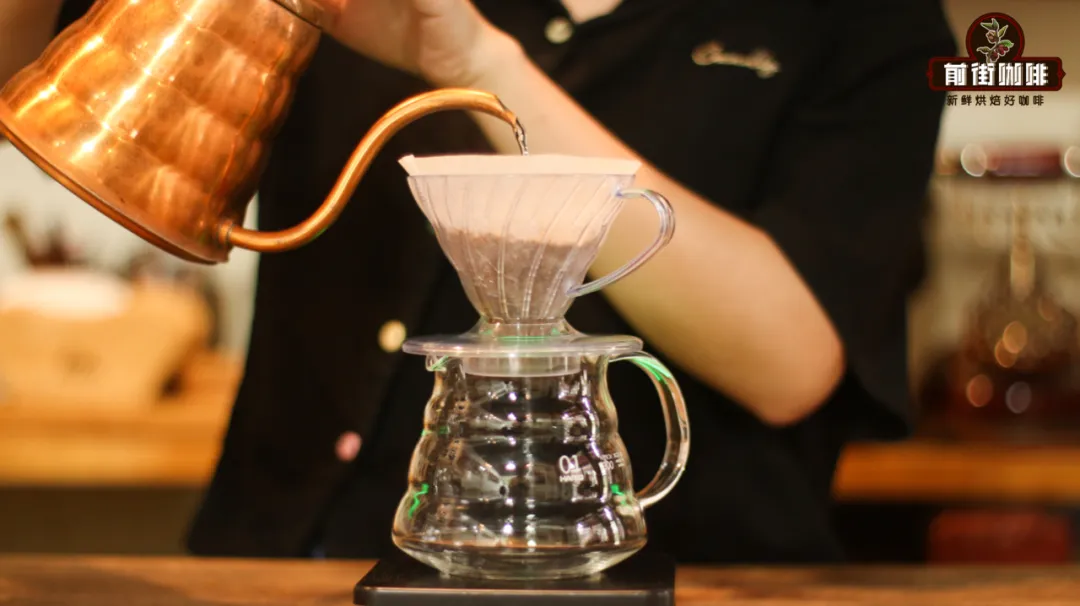Pour Over Coffee Grinding Guide: Temperature, Coffee-to-Water Ratio, and Grind Size Adjustments for Dark Roast, Light Roast, and Anaerobic Beans