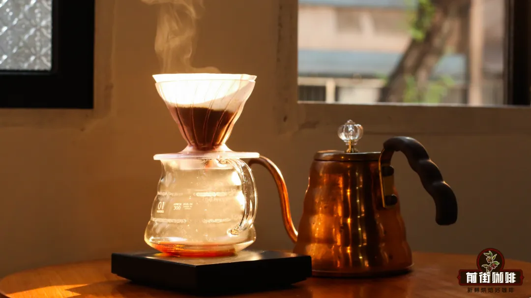 Complete Guide to Pour Over Geisha Coffee: Water Temperature, Grind Size, and Two Flavor-Oriented Brewing Techniques