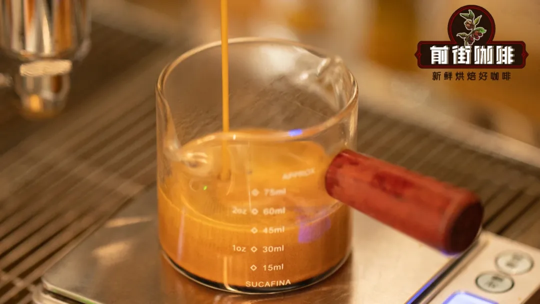 Complete Guide to Adjusting Latte Cup Size: Practical Tips on Coffee-to-Water Ratio and Milk Selection