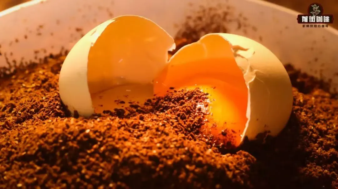 Analysis of the Differences Between Norwegian and Vietnamese Egg Coffee | Pour Over Filtering Techniques and Alternatives