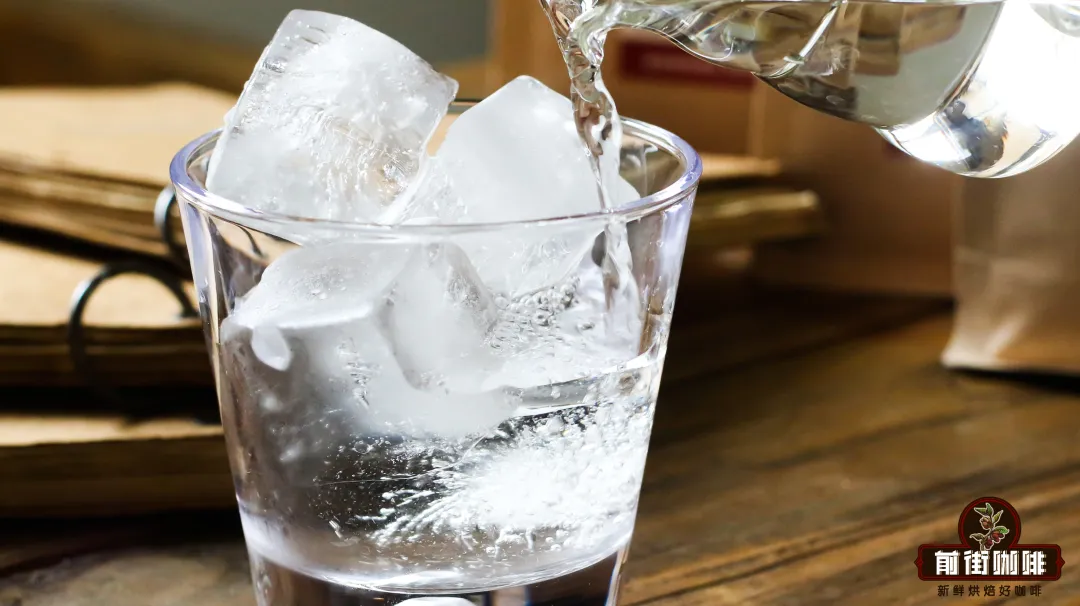 Secrets to Making Coconut Americano: A Guide to Coffee Bean and Coconut Water Pairing & Extraction Ratios