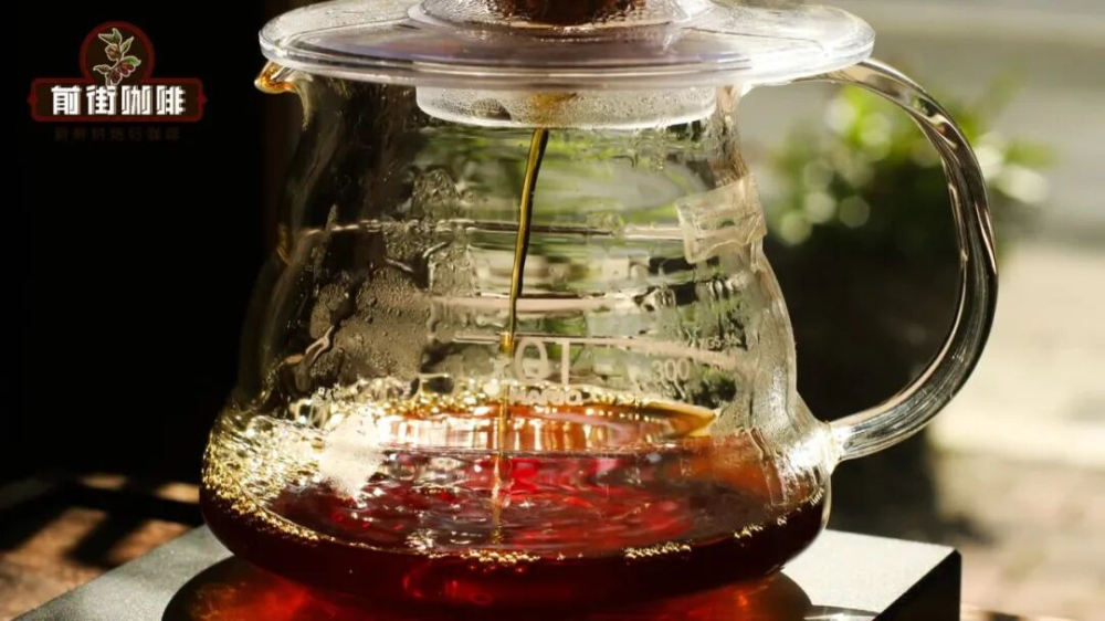 Is your pour over coffee's flavor inconsistent? Master the three key techniques: water temperature, grind size, and pouring method
